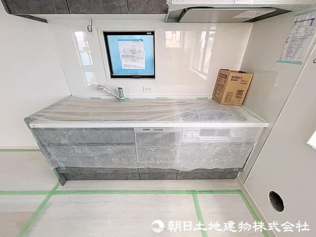 システムキッチンです!完成まで少々お待ちください!