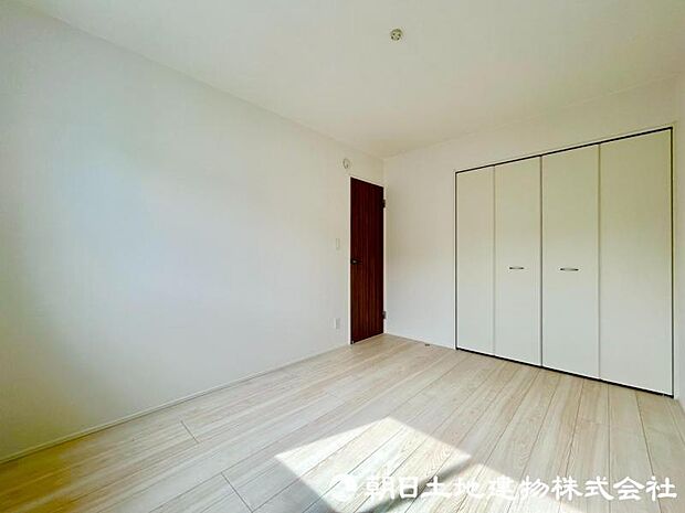 ゆとりのある空間は1日中家にいても窮屈にならないですね!憧れのマイホーム。