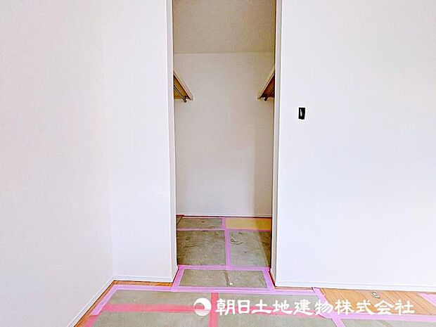 普段使いのお洋服や小物はもちろん、季節物のお洋服などもしっかりと整理整頓おしまい頂けます。