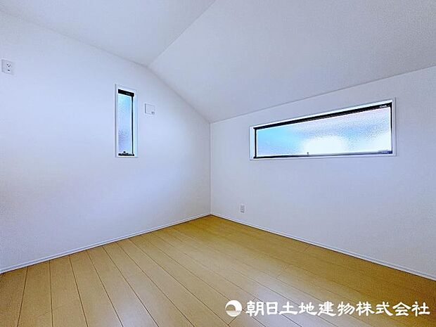 お好きな家具を設置して世界に一つだけの自分好みなお部屋を作れます！