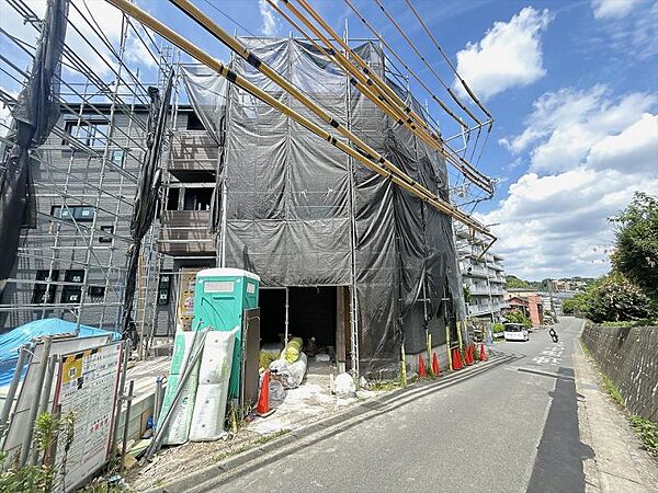 徒歩圏内に公園、スーパー、コンビニあります！