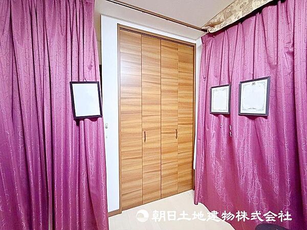 各居室にクローゼットを完備していますので、家具の買い足しを抑えられるメリットも！