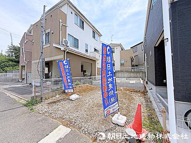 リビングもゆとりがありますので、ゆったりとご利用いただけますね!
