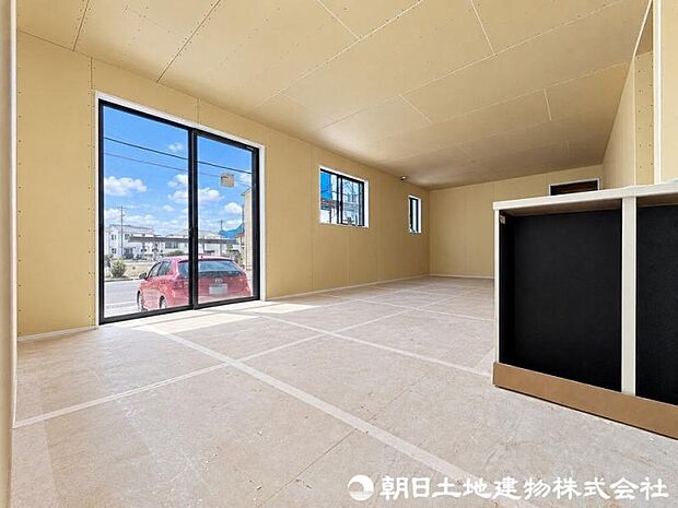 1階リビング床暖房付き!設備充実!