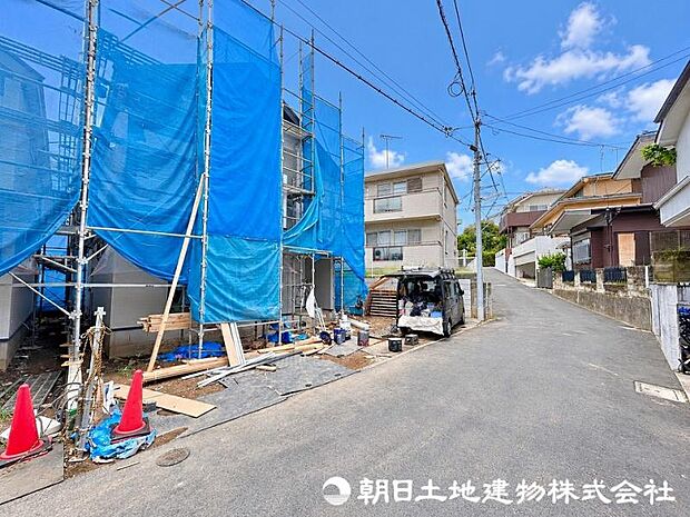 京王バス『野ヶ谷ふれあいの家入り口』バス停まで徒歩約3分!