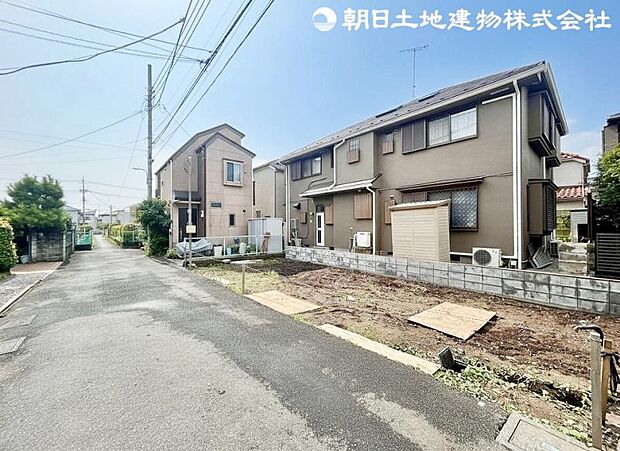 交通量の少ない閑静な住宅街ですので、小さなお子様がいらっしゃるご家庭でも安心してお住まいになれます!