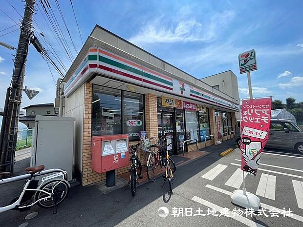 公共料金の支払いやコピー機利用、銀行ATM機など、日常に欠かせない存在です。