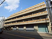 東三国駅より徒歩15分 築40年4ヶ月 5階建の賃貸物件