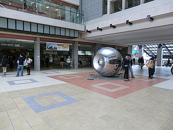 東京急行電鉄東横線日吉駅530ｍ