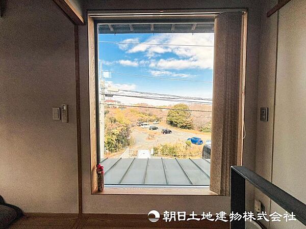 【眺望】見上げる空で気分も気持ちもリフレッシュできるバルコニーは気持ちよい空間！