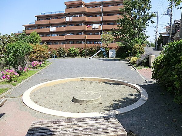 岡村三丁目第四公園20ｍ