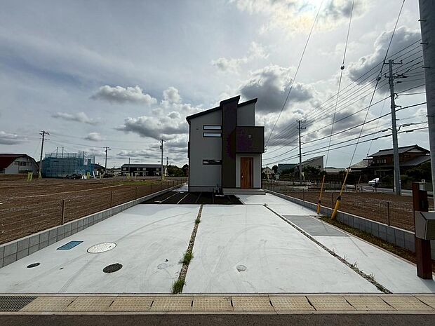 掲載情報以外に掲載しきれない物件の写真や情報もございますのでお気軽にお問い合わせ下さい。（2025年5月撮影）