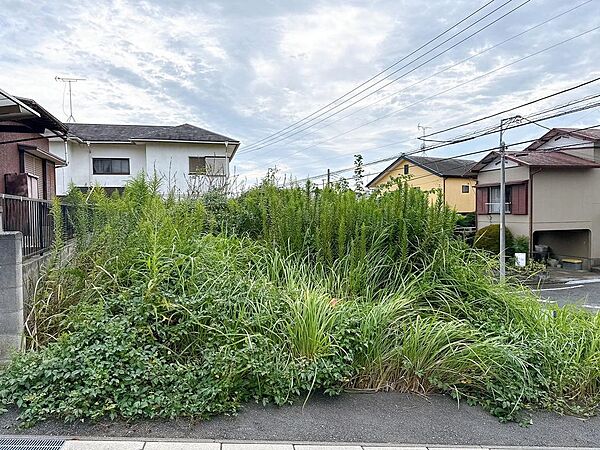 建築条件無し売地はハウスメーカーをご自身で選ぶことができるため、理想のお家が実現可能です。（2025年9月撮影）