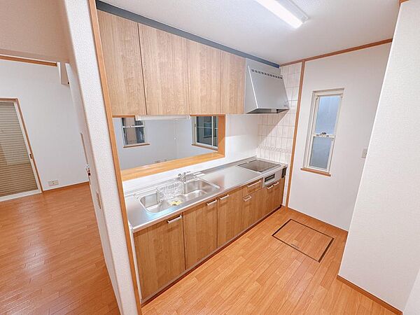 作業台が広いため、効率よく調理がお楽しみいただけます♪（2025年10月撮影）