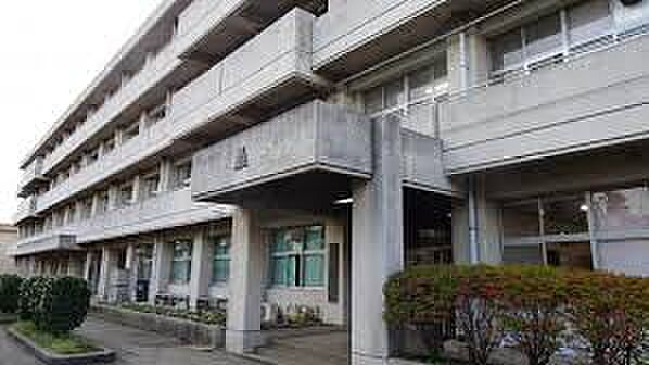 千葉市立貝塚中学校（約170m）