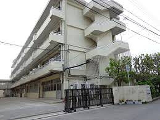 市川市立第四中学校（約600m）