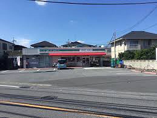 ローソンストア100 千葉桜木町店（約700m）