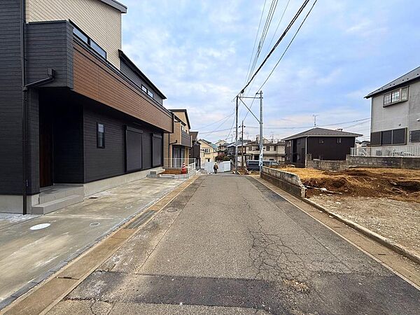 当日のご案内ももちろん大歓迎です。ご自宅や駅までお迎えに参ります。小さなお子様がいるご家庭や交通手段が無い方もお気軽にご相談くださいませ！（2026年2月撮影）