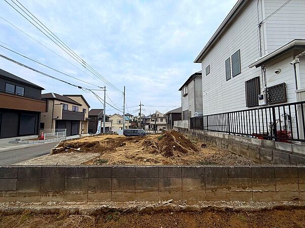 建築条件無し売地はハウスメーカーをご自身で選ぶことができるため、理想のお家が実現可能です。（2026年2月撮影）