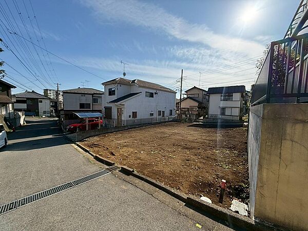 建築条件無し売地はハウスメーカーをご自身で選ぶことができるため、理想のお家が実現可能です。（2026年4月撮影）