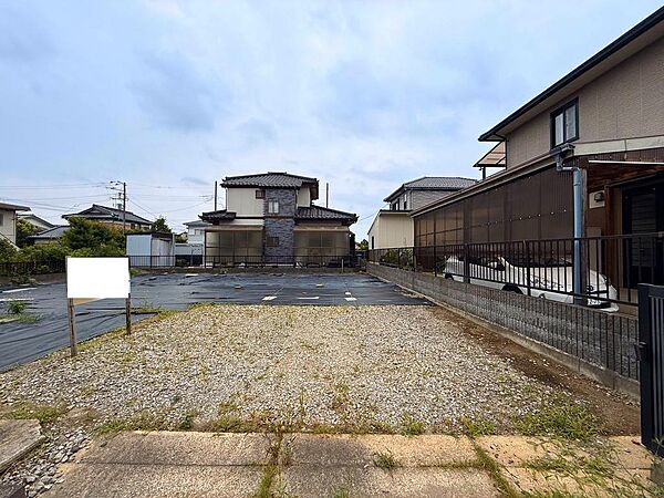 ご家族の夢を自由に叶える「建築条件なし」（2026年6月撮影）