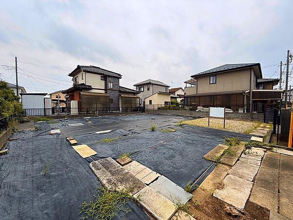 広々としたお土地はお庭や駐車場を広くとることができ、より理想のおうちを実現していただけやすいです。（2026年6月撮影）