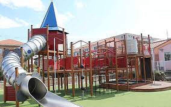 千葉しらゆり幼稚園(約600m)