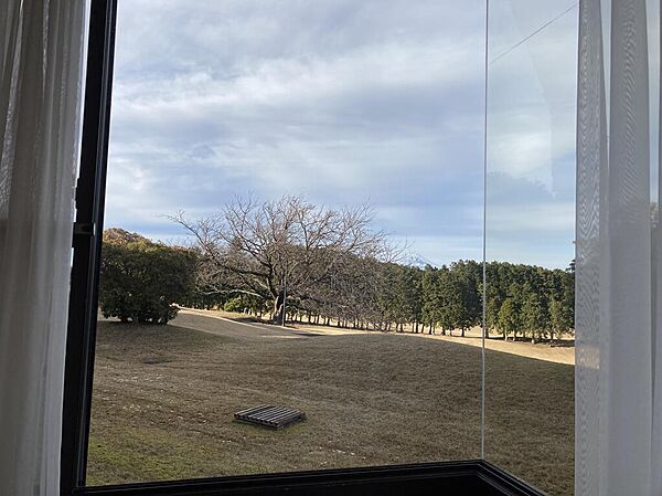 西習志野夕日が丘公園（約180ｍ）