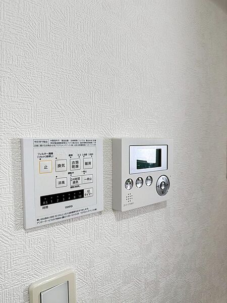 浴室換気暖房乾燥機は、24時間換気・暖房・乾燥(衣類)・涼風が使え、とても便利です。（2026年5月撮影）