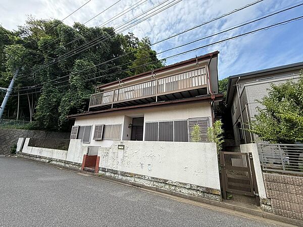 住宅の間取りやデザイン、性能や設備もこだわることができるため、ご家族の理想のおうちを作ることができます。（2026年8月撮影）