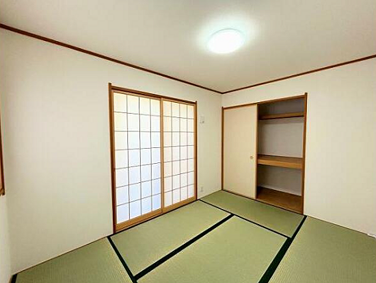やっぱり日本人なので、和室があると安心しますね。お客様用として、お子様用としても◎