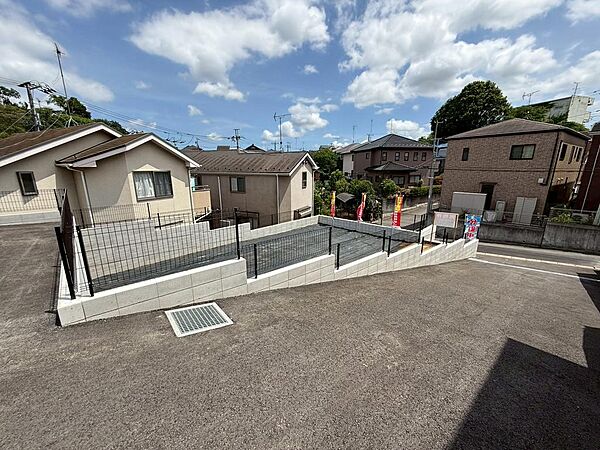 個性あふれる住まいを実現　「建築条件なし」（2026年5月撮影）