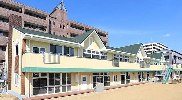 森の幼稚舎(約500m)