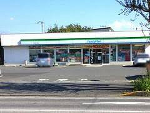 ファミリーマート 千葉小倉町店(約800m)