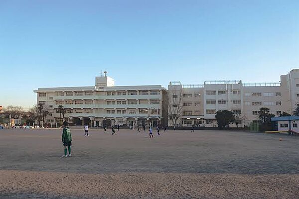 船橋市立峰台小学校（約400m）