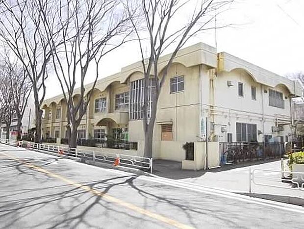 千草台保育所(約750m)