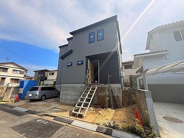 当日のご案内ももちろん大歓迎です。ご自宅や駅までお迎えに参ります。小さなお子様がいるご家庭や交通手段が無い方もお気軽にご相談くださいませ!(2026年7月31日撮影)