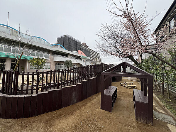 愛泉保育園（約88ｍ）