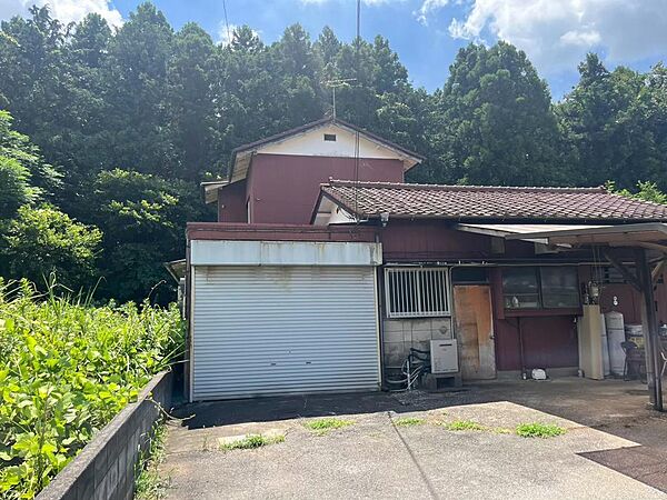 土地246坪、多彩なプランが可能な広さ。（2026年8月撮影）