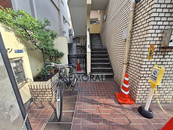 エントランスを拡大表示
