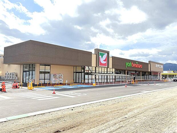ヨークベニマル原町店(1331m)