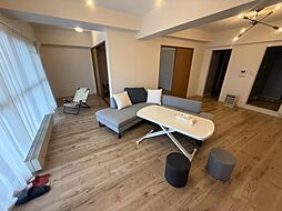 琵琶湖アーバンリゾート1番館 933 9階1LDKのリビング/ダイニング