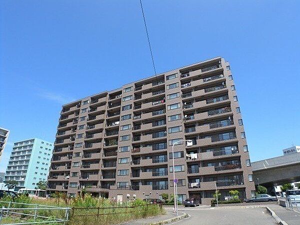apartment 北海道帯広市西一条南１４丁目
地図を見る