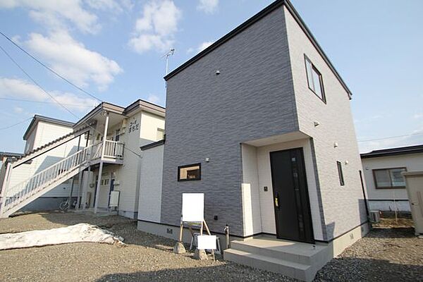 detached 北海道帯広市西二十一条南２丁目3-148
地図を見る