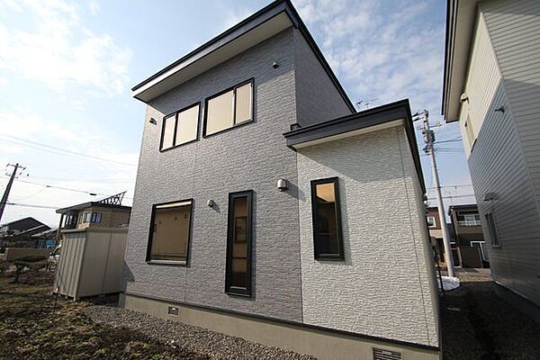 detached 北海道帯広市西二十一条南２丁目3-148
地図を見る