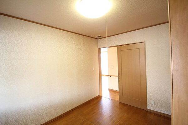 detached 北海道河西郡芽室町東十条７丁目4-11
地図を見る