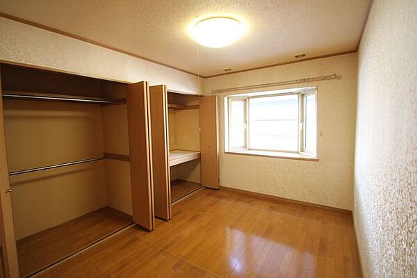 detached 北海道河西郡芽室町東十条７丁目4-11
地図を見る