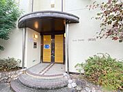 仁川駅より徒歩6分 築28年9ヶ月 3階建の賃貸物件