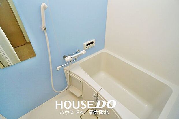■水色と白の清潔感のある浴室です！