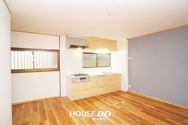 外観：327001677051